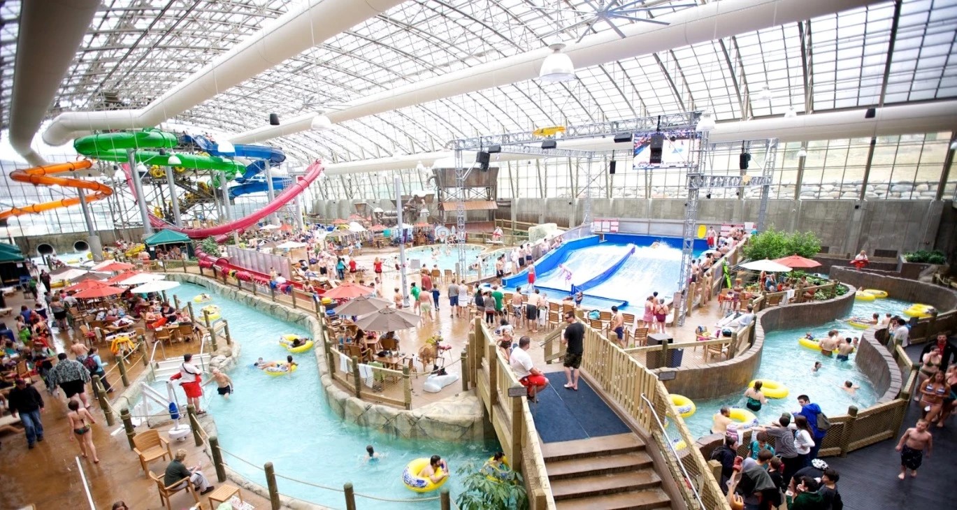 Pump House Indoor Waterpark - Go Wandering