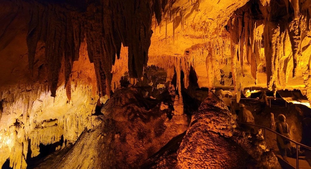 Traveling Beneath the Surface - a Breakdown of Fascinating Caves in the US