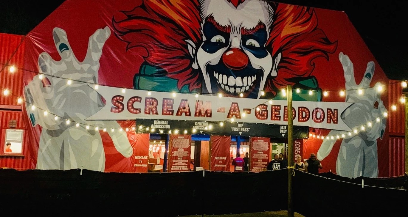 ScreamAGeddon Horror Park Go Wandering