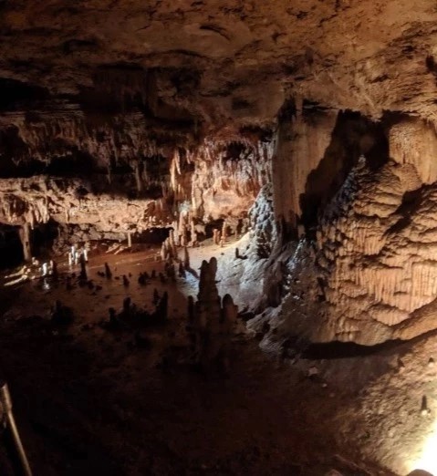 Onondaga Cave State Park