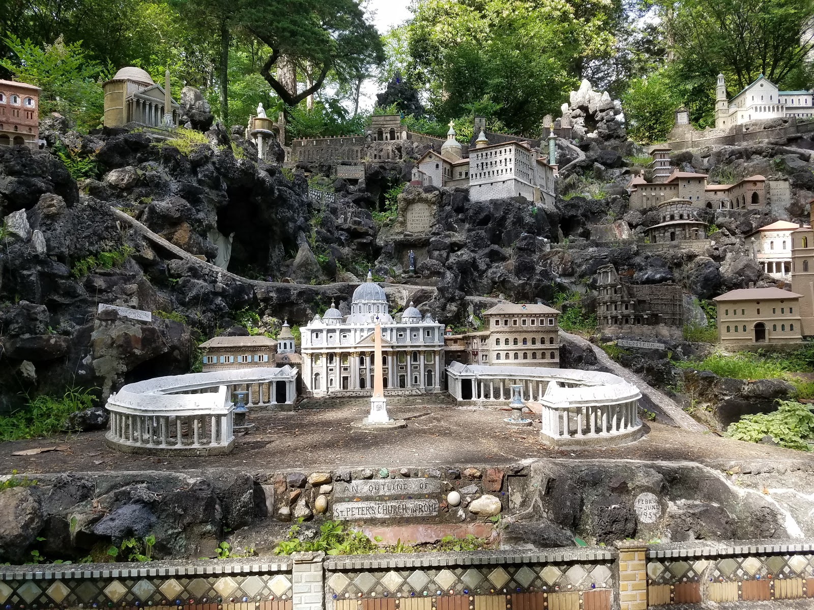 Ave Maria Grotto Go Wandering