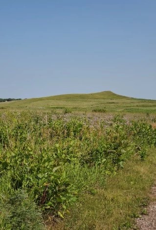 Spirit Mound State Historic Prairie - Go Wandering