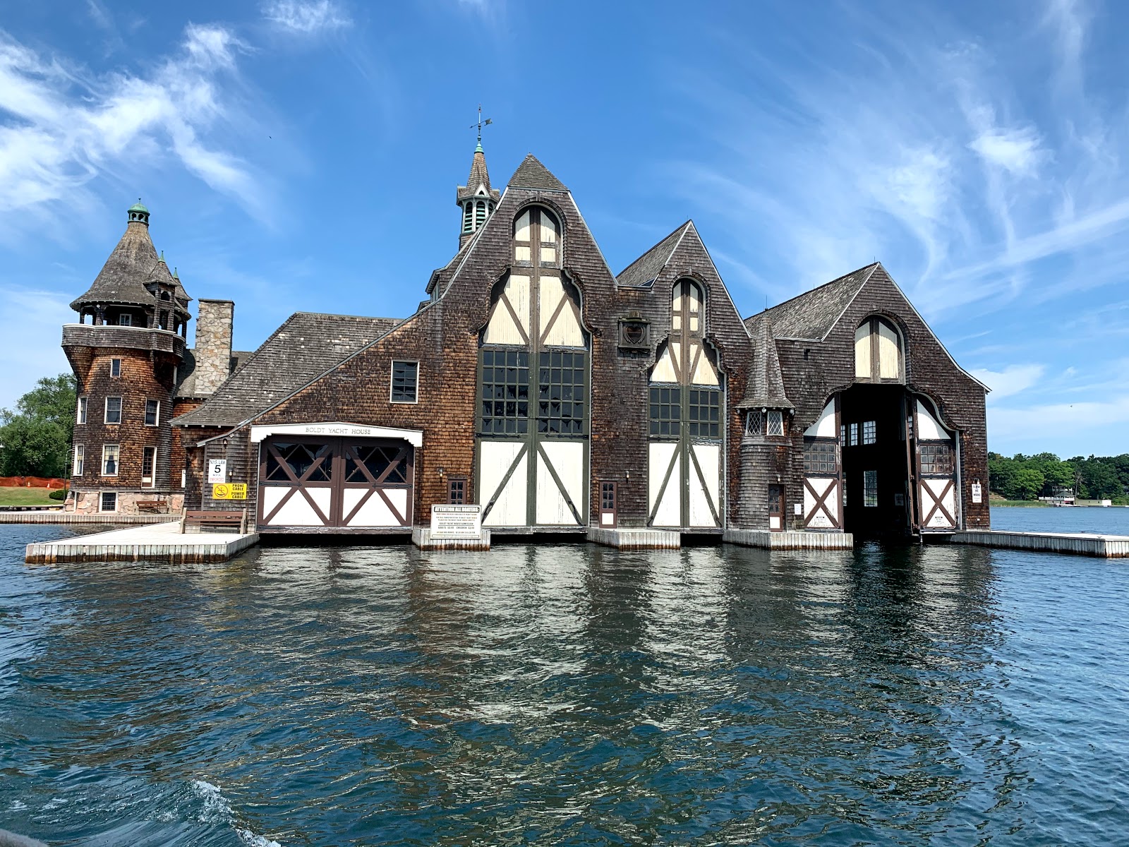 boldt castle yacht house photos