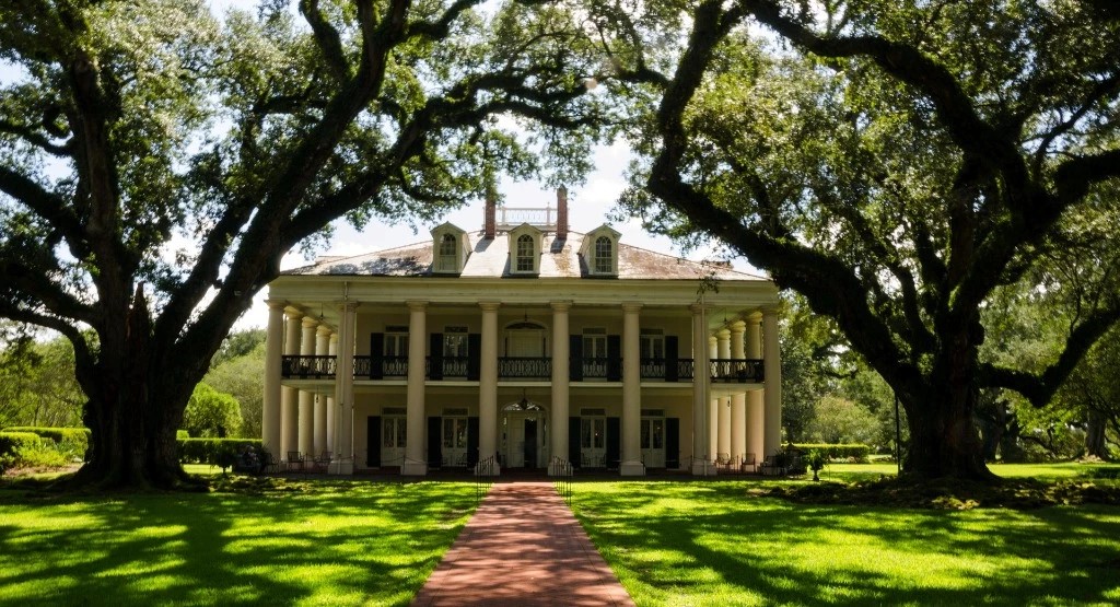 Top-rated historic plantations to visit in the deep south