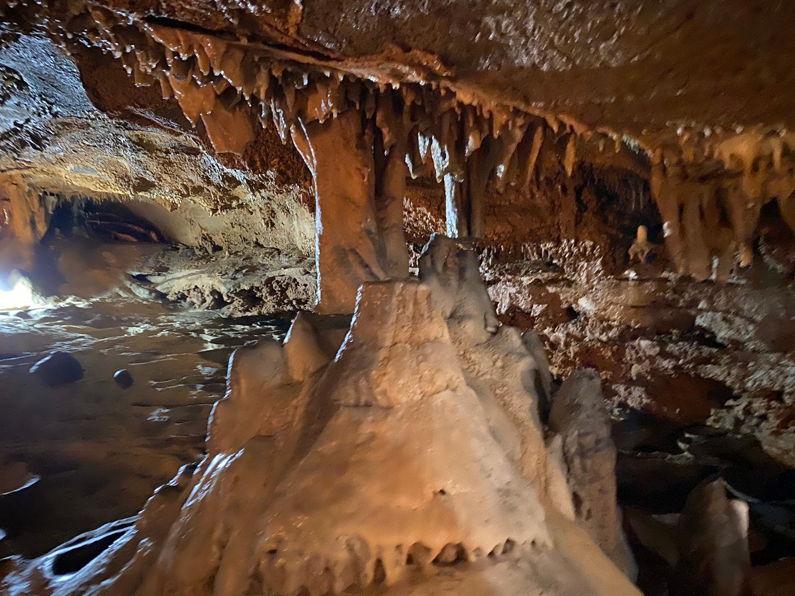 Seneca Caverns Go Wandering