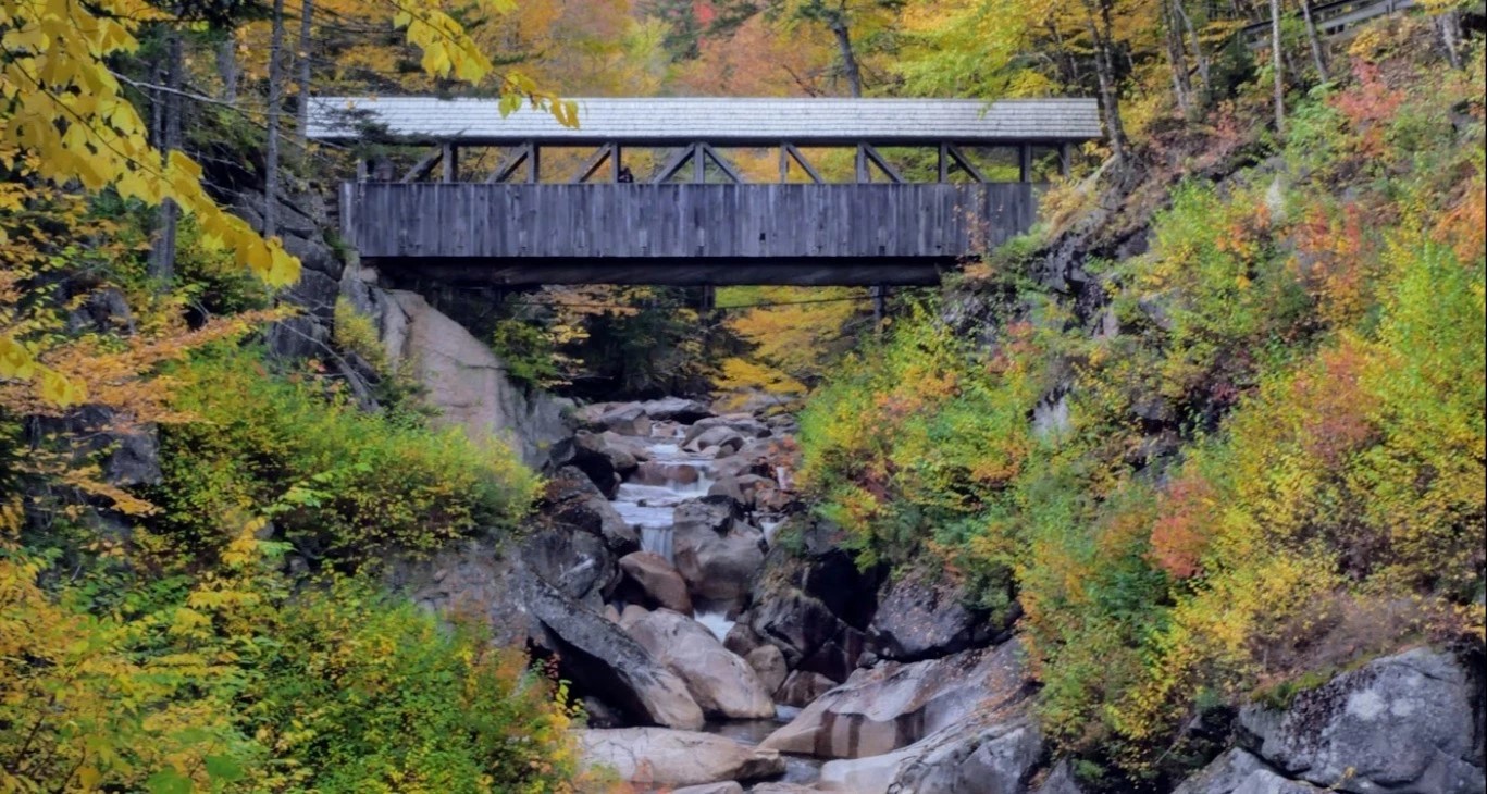 Flume Gorge - Go Wandering