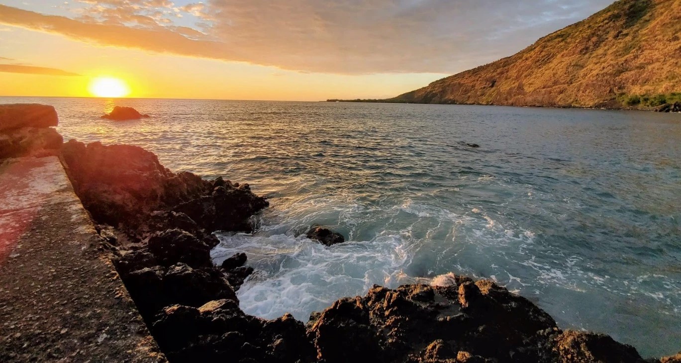 Where History Meets Paradise: Exploring Kealakekua Bay State Historical Park