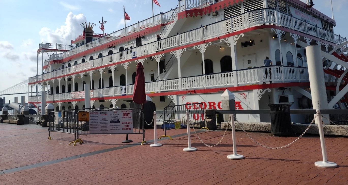 savannah riverboat sightseeing cruise