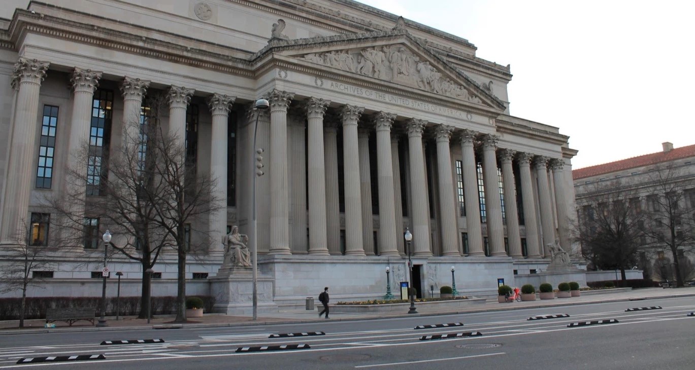 national-archives-museum-go-wandering