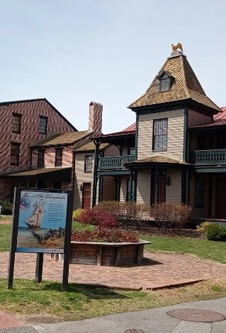 Chesapeake Bay Maritime Museum Go Wandering   F85b27f2 77d9 4756 9348 4f314c67249eplaceExtraImages Thumbnail 3 